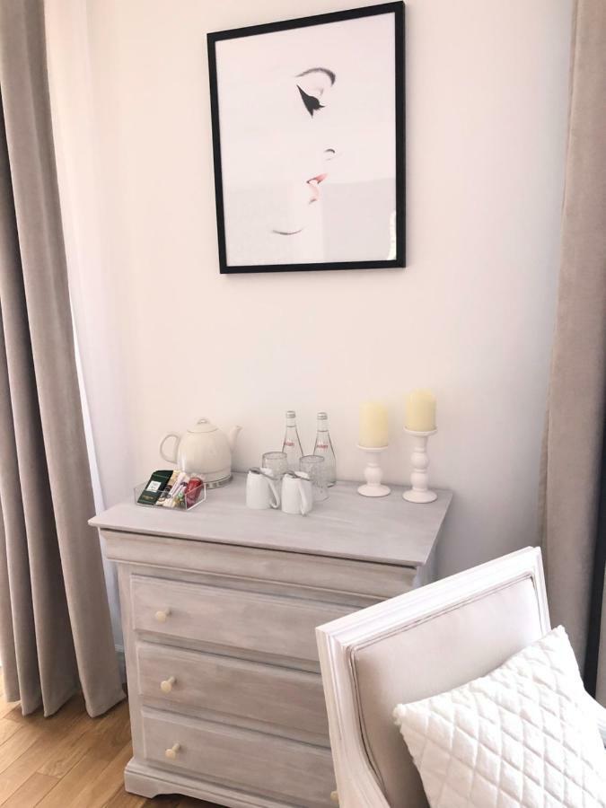 Le Coeur De La Bastide - Adult Only Bed & Breakfast Carcassone Exterior photo