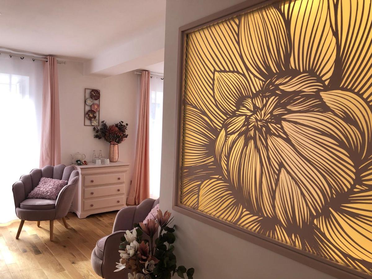 Le Coeur De La Bastide - Adult Only Bed & Breakfast Carcassone Exterior photo